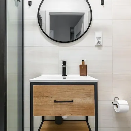 דירה Citystay Srodmiescie Lakowa *